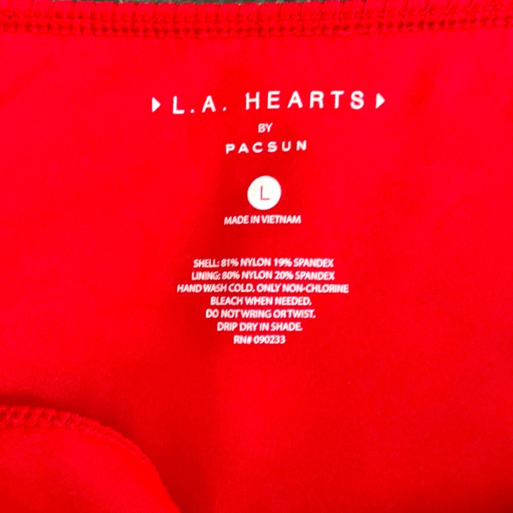 La hearts New Without tags Women’s 2 piece swim suit Large - Picture 3 of 10
